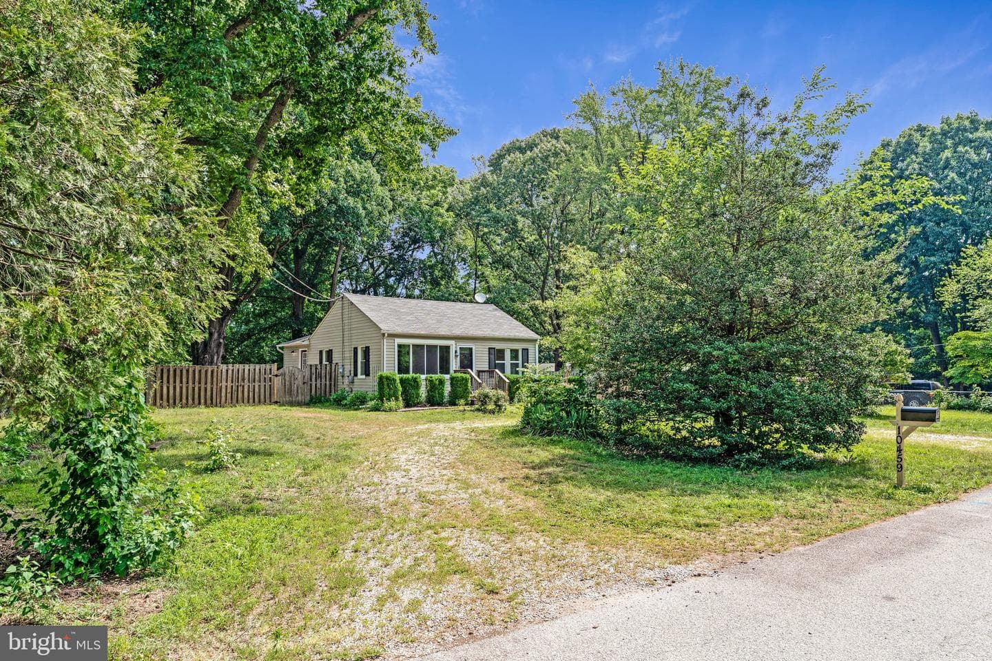 10459 Greene Drive photo 4