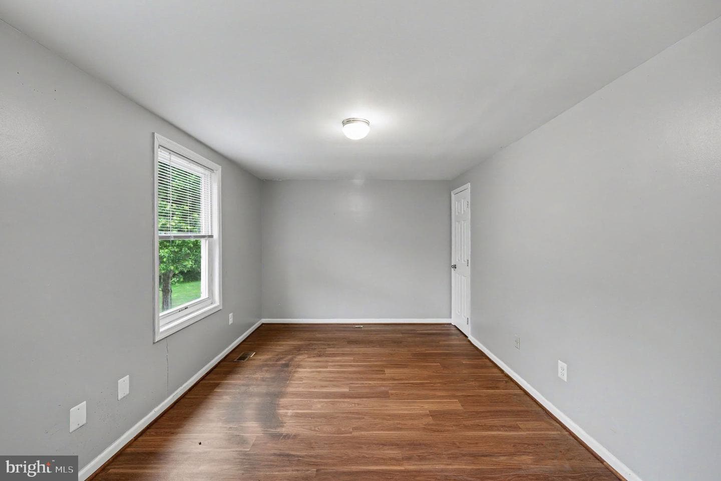 8309 Pondside Terrace photo 22