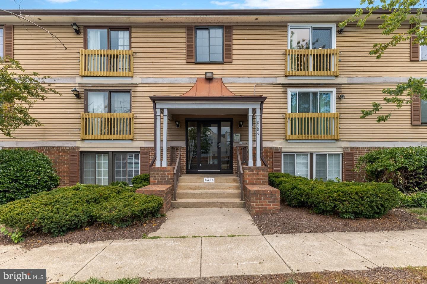 8384 Brockham Drive #29/84l, Alexandria