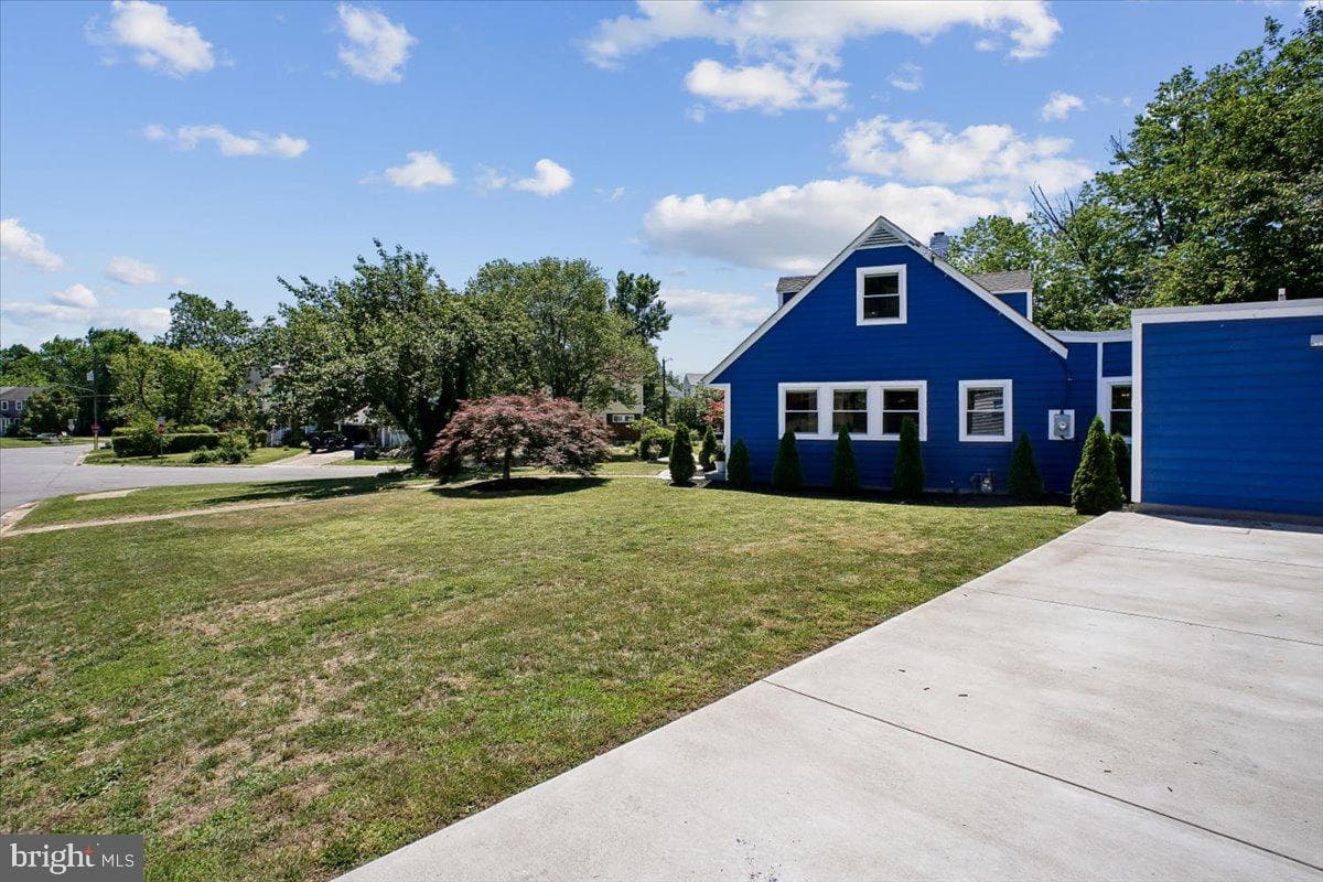 6924 Duke Drive photo 5