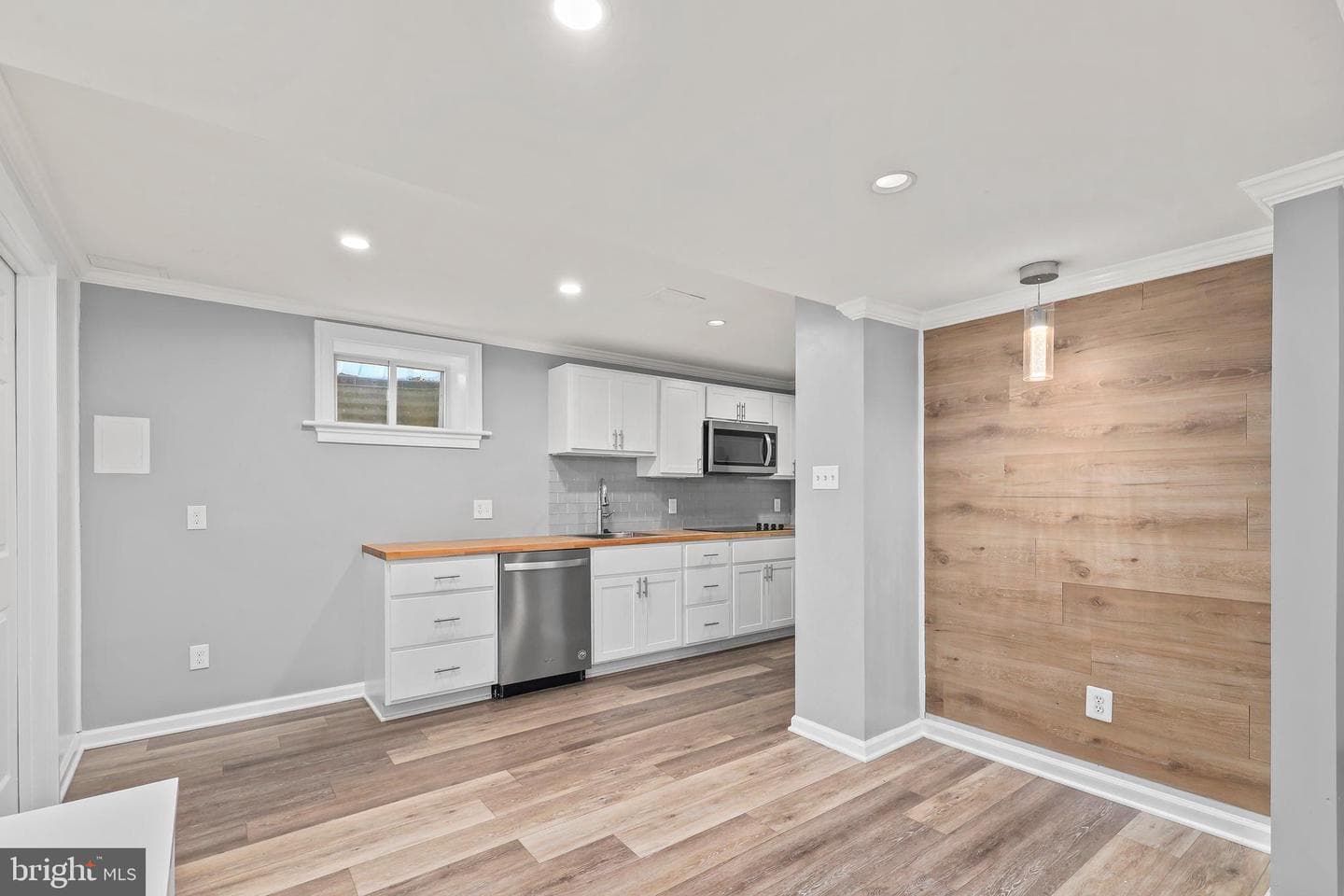 6308 Columbia Pike photo 30