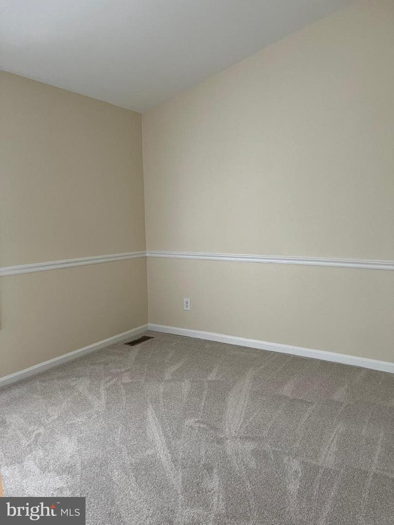 6556 Skylemar Trail photo 4