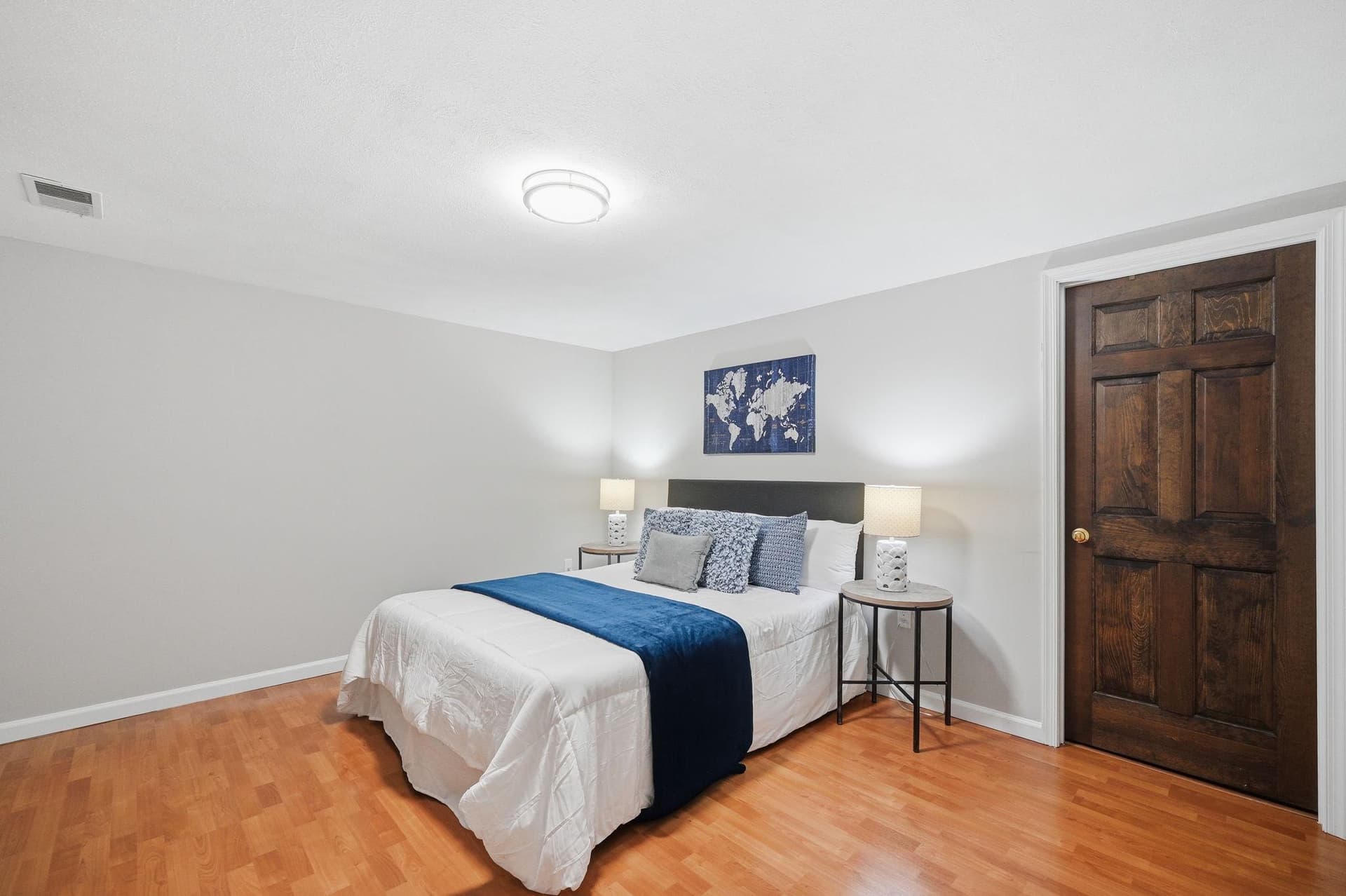 8401 Cardinal Glen Court photo 42