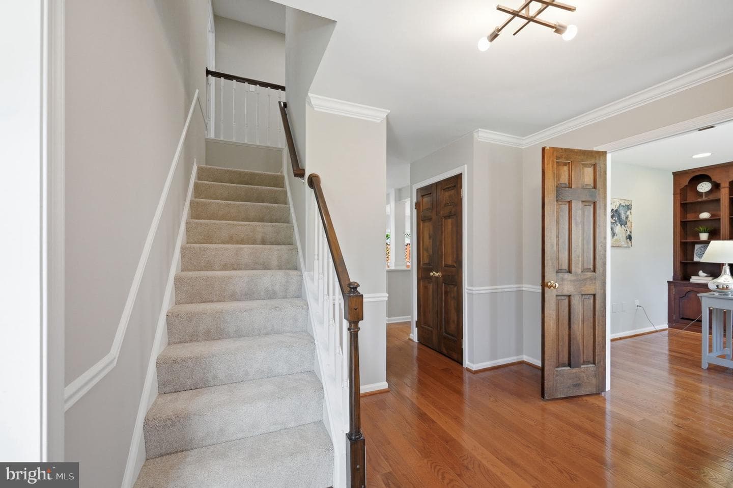 8401 Cardinal Glen Court photo 7