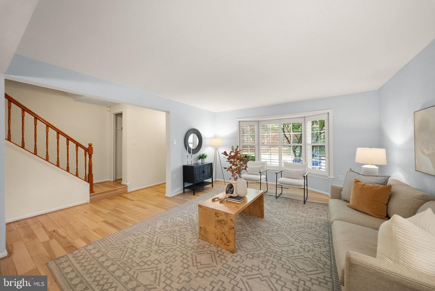 5752 Crownleigh Court photo 7