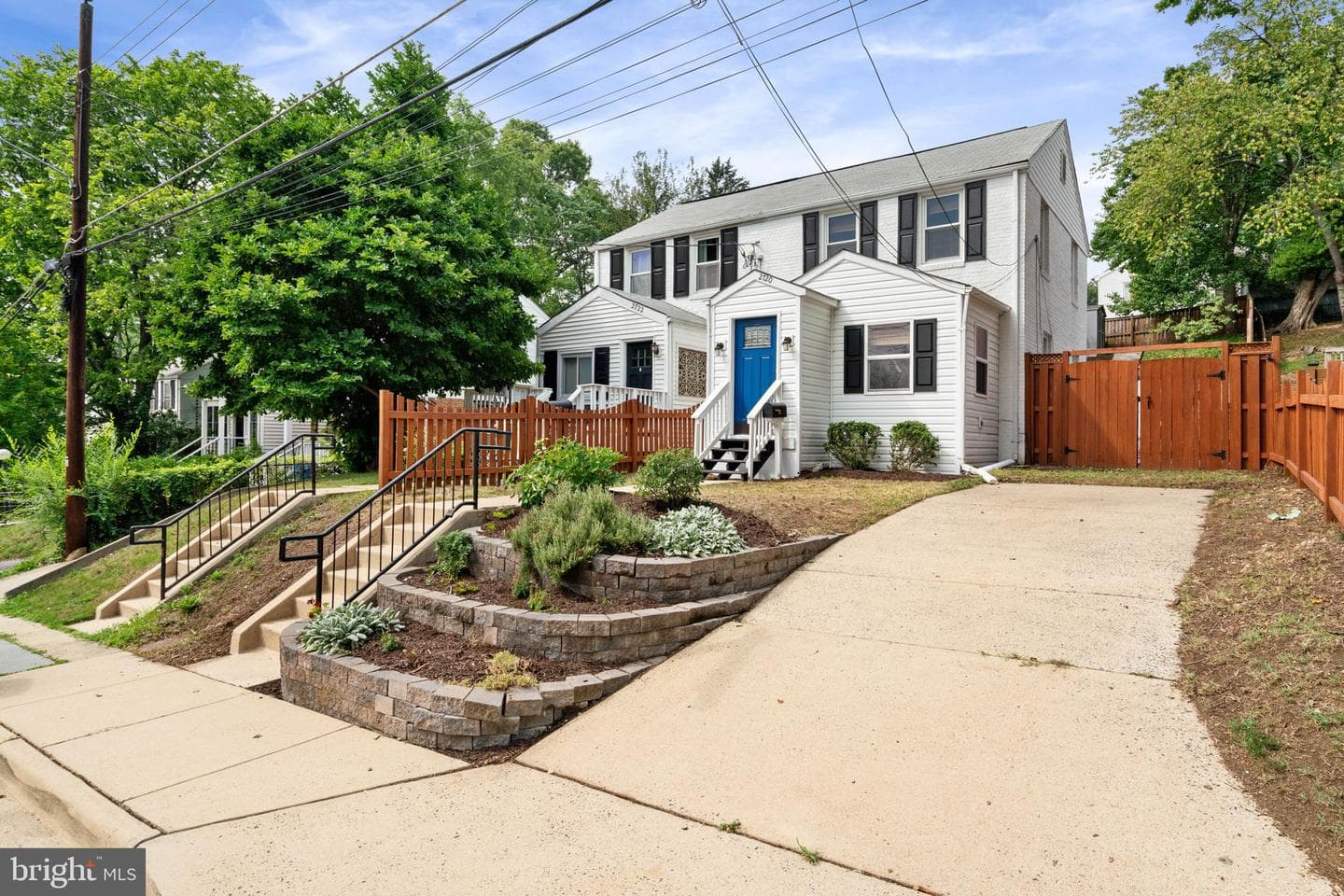 2720 Jefferson Drive, Alexandria