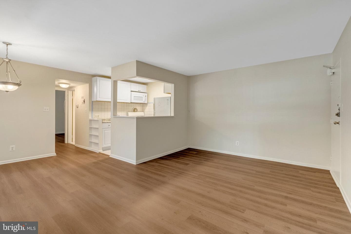 7758 Donnybrook Ct # 101 photo 5