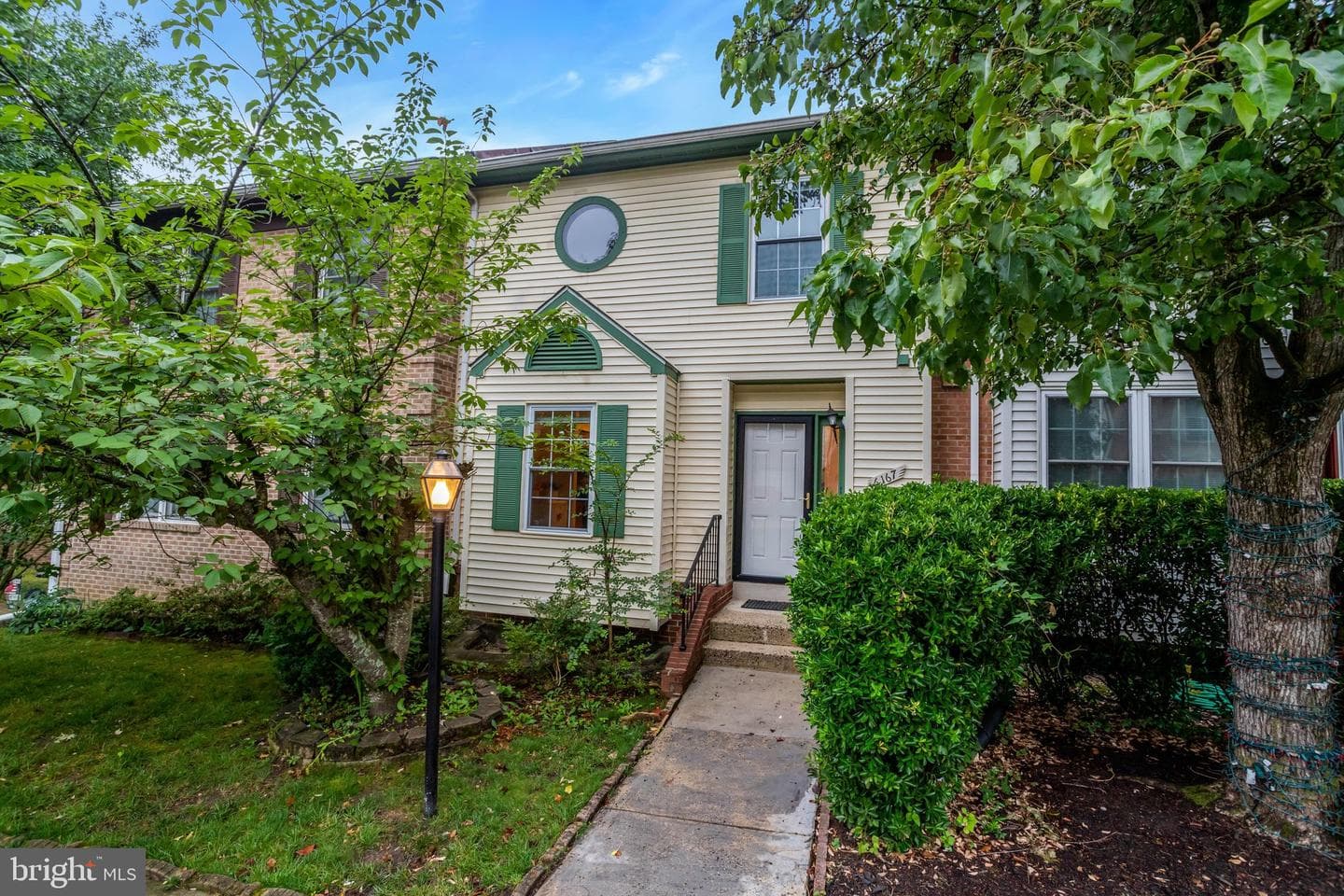 6167 Castletown Way, Alexandria