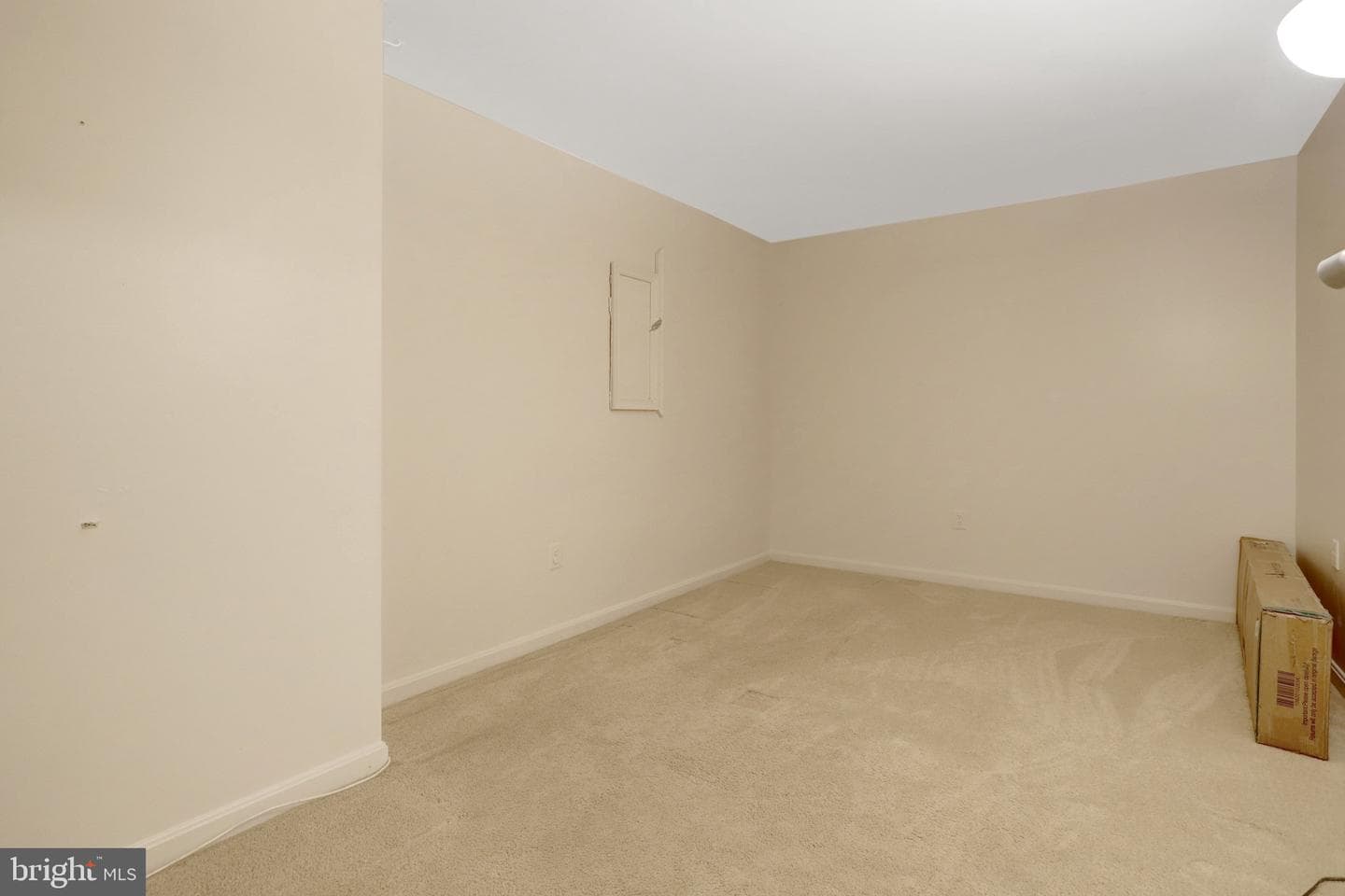 6167 Castletown Way photo 40