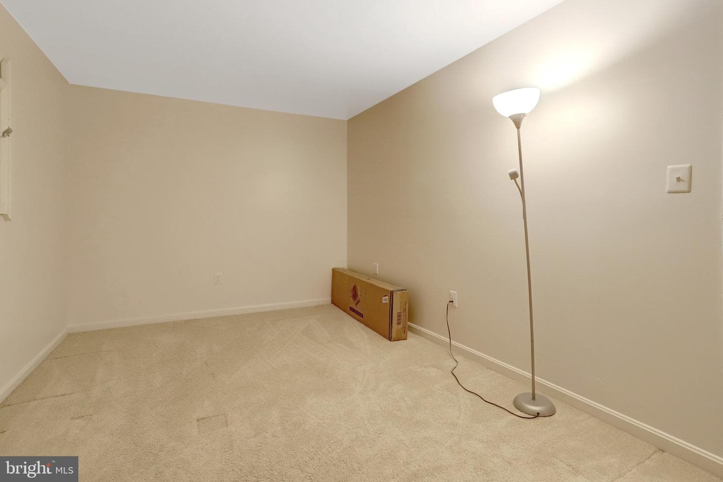 6167 Castletown Way photo 41