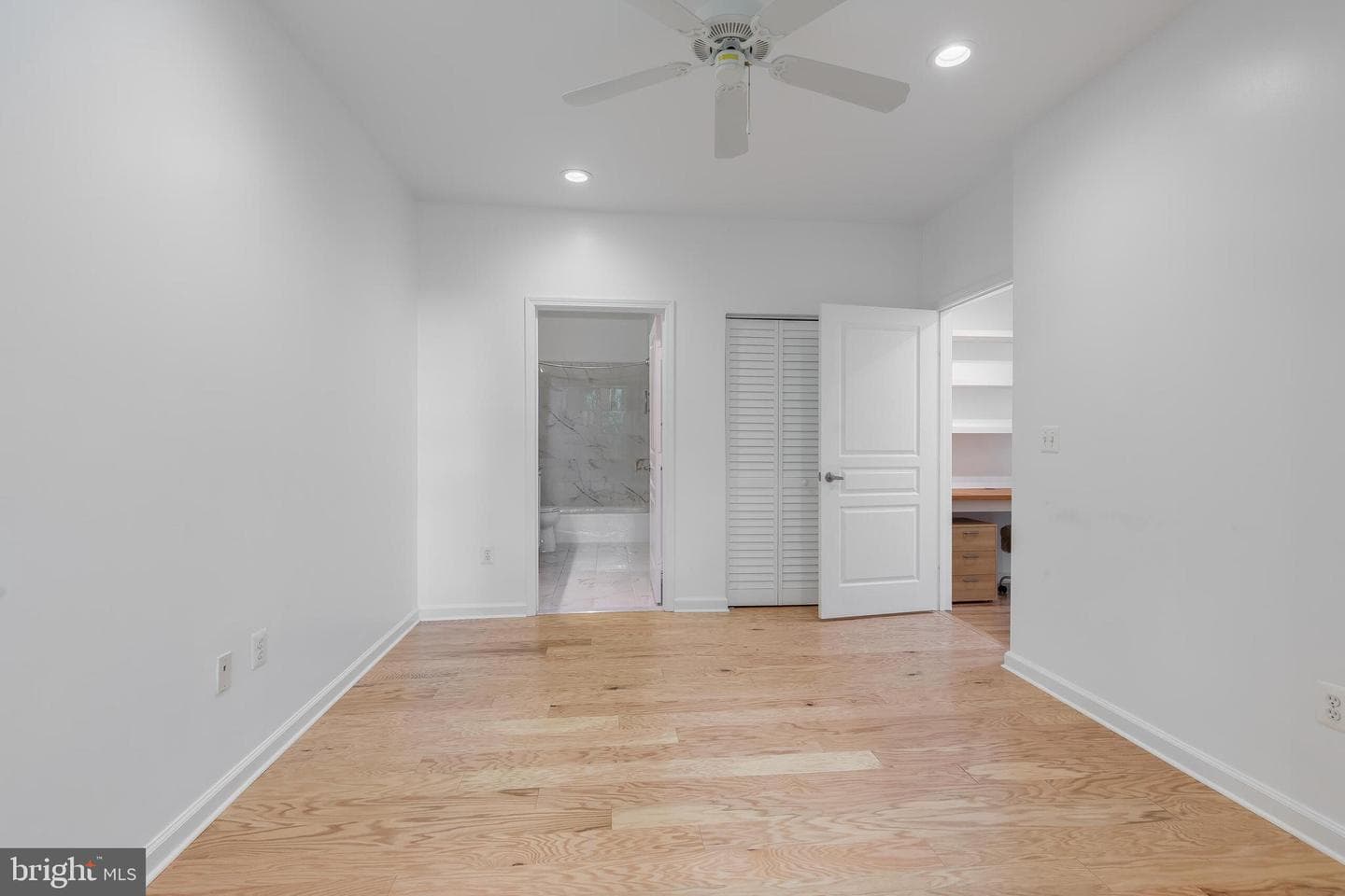 12000 Market Street #235 photo 27
