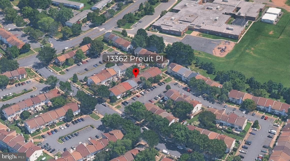 13362 Preuit Place, Herndon