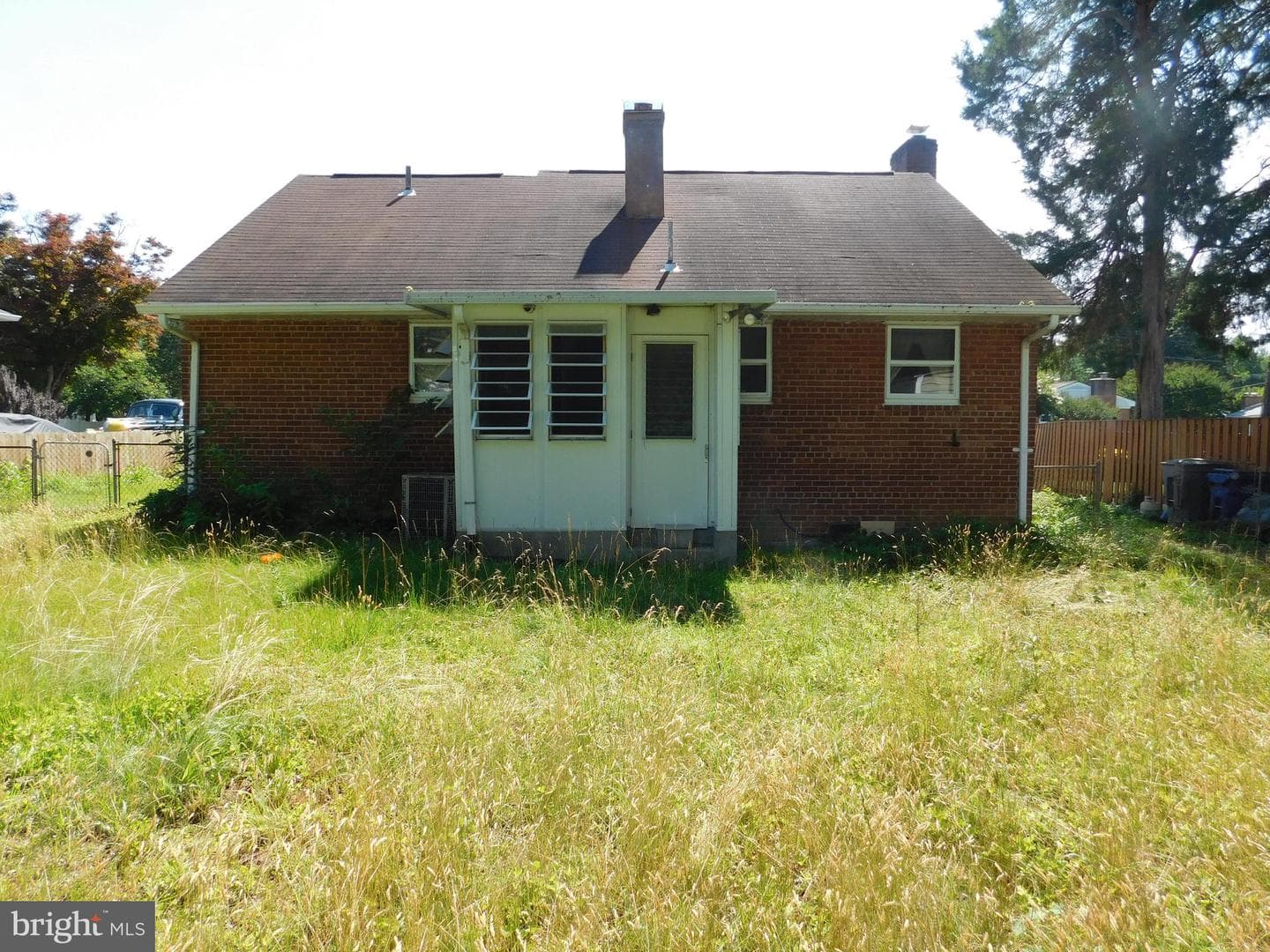 3338 Slade Court photo 24