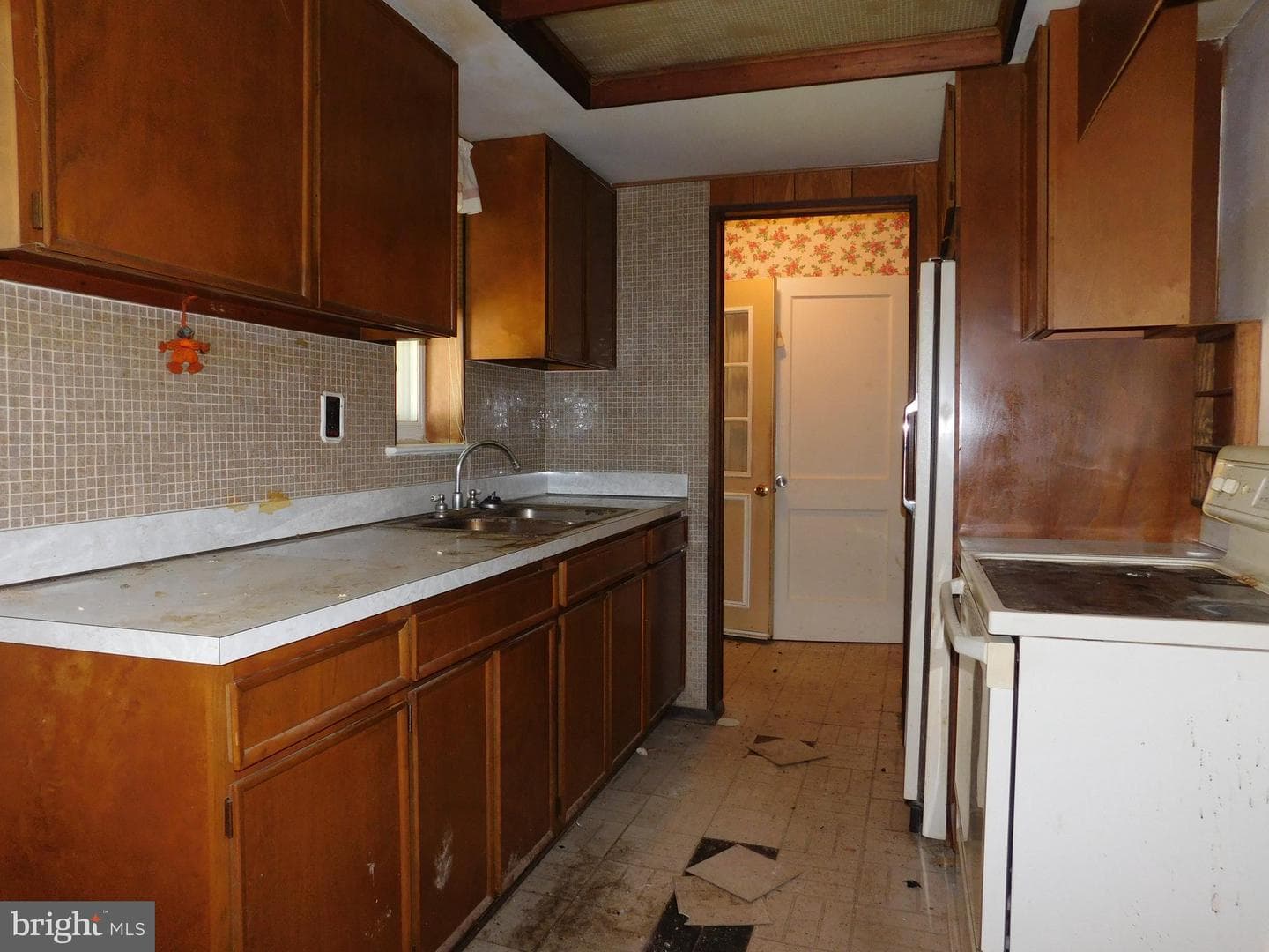 3338 Slade Court photo 7