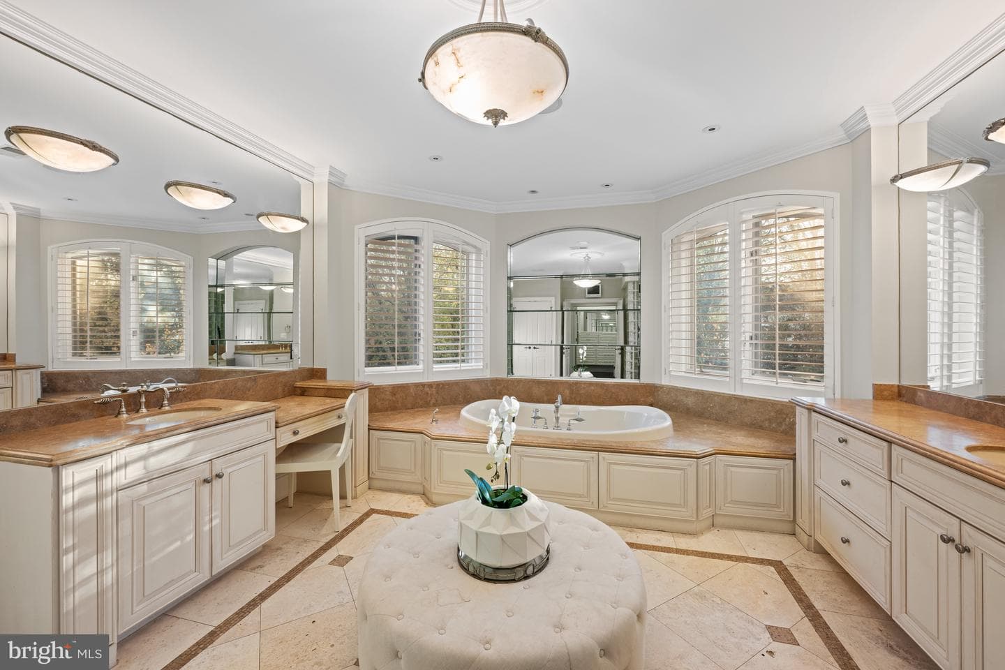 8305 Fox Haven Drive photo 36