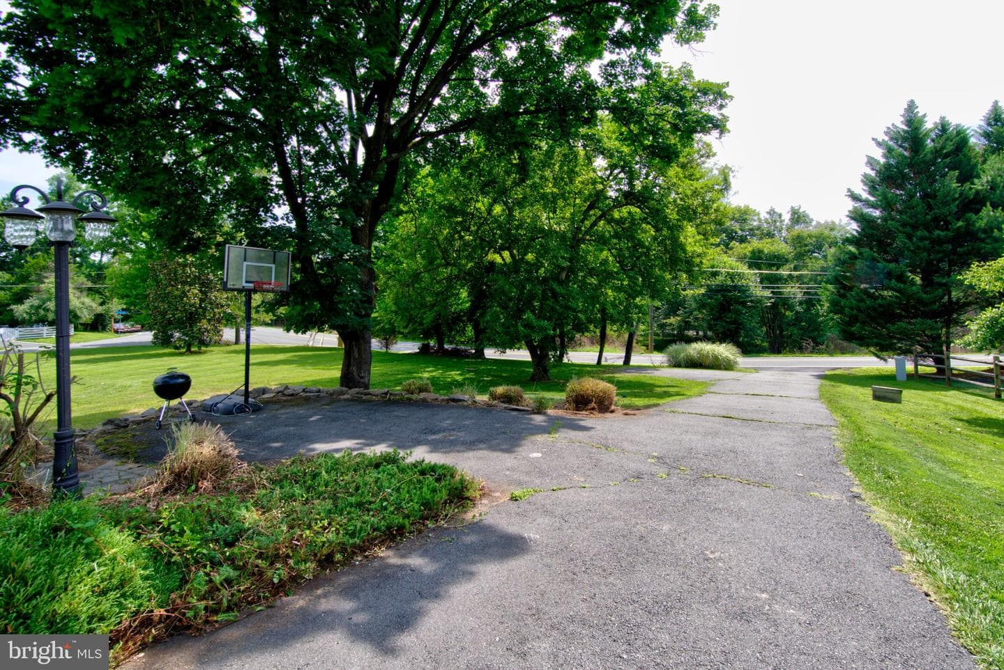 900 Walker Road photo 43