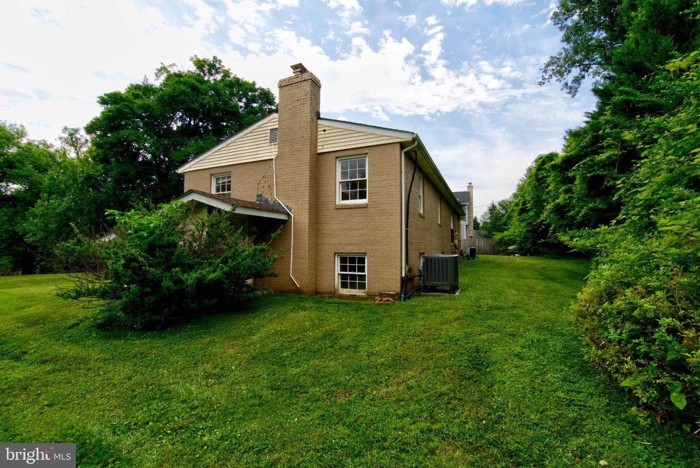 900 Walker Road photo 47