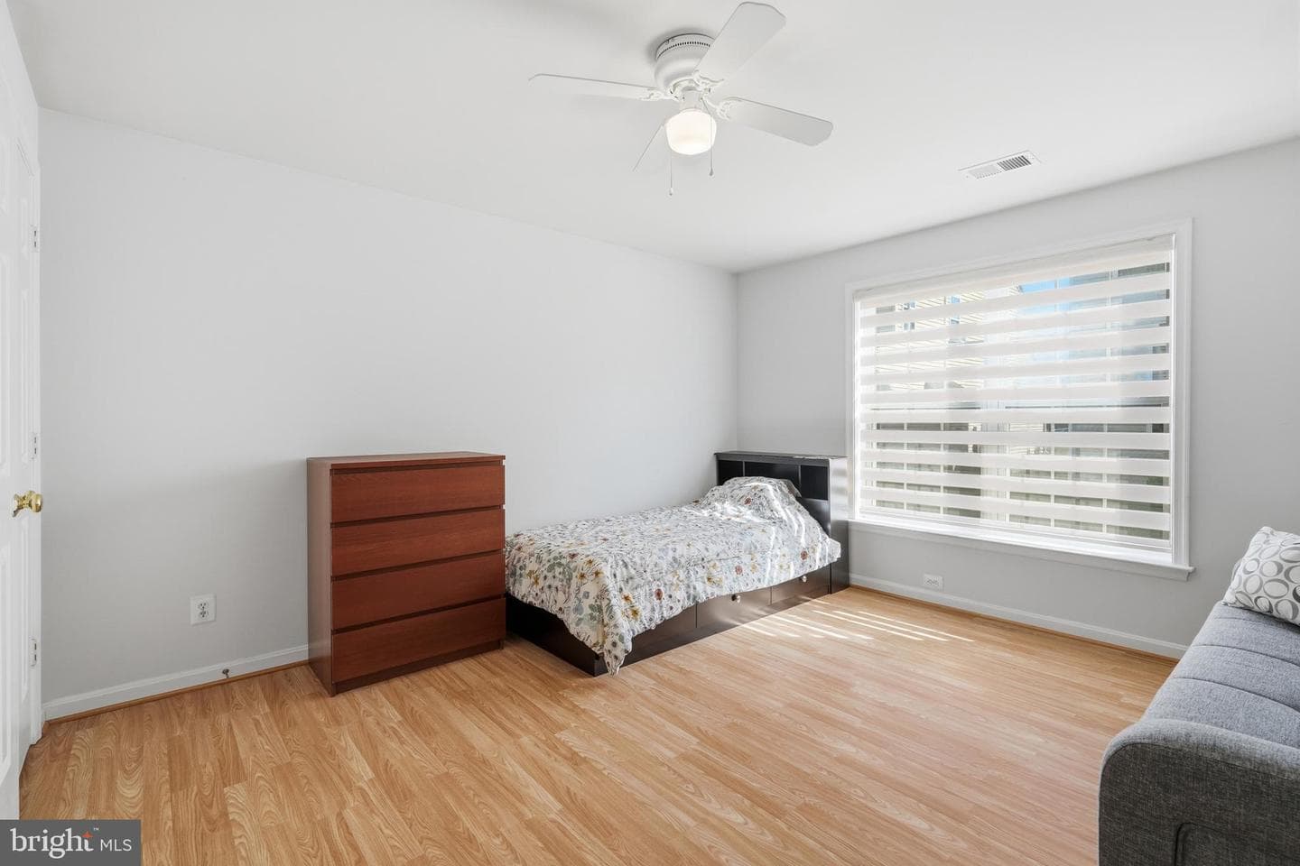 13507 Jeb Stuart Square photo 56