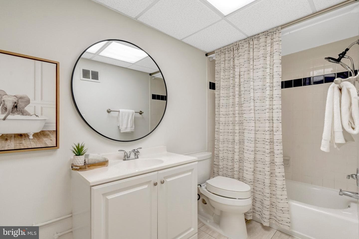 5913 Prince James Drive #i ("eye") photo 10