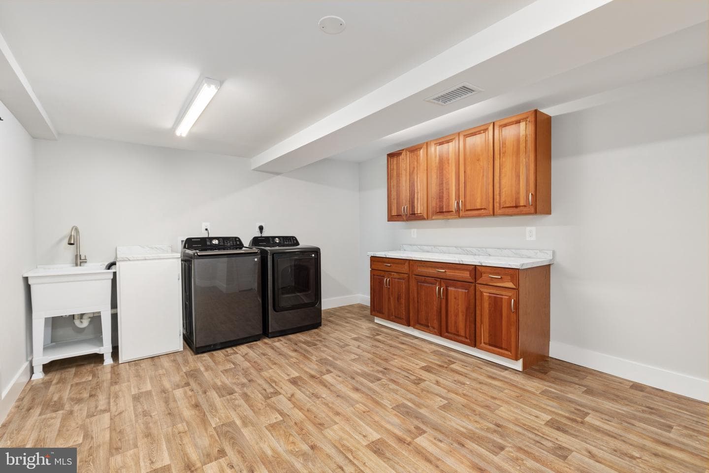 7944 Freehollow Drive photo 29