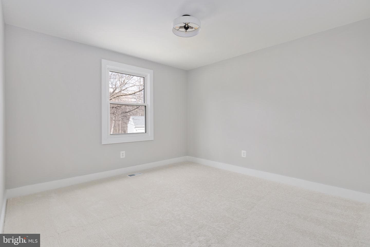 7944 Freehollow Drive photo 31