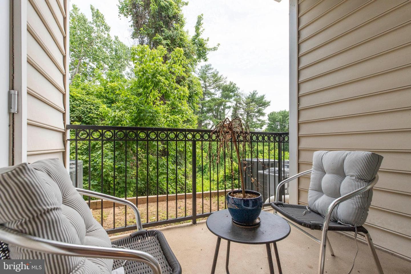 1571 Spring Gate Dr # 6106 photo 34