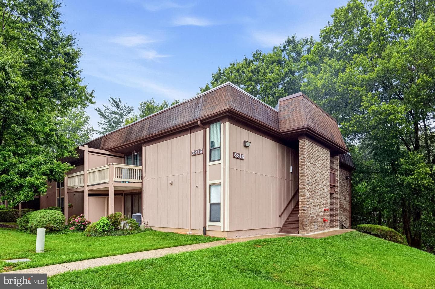 5816 Royal Ridge Dr # L photo 22