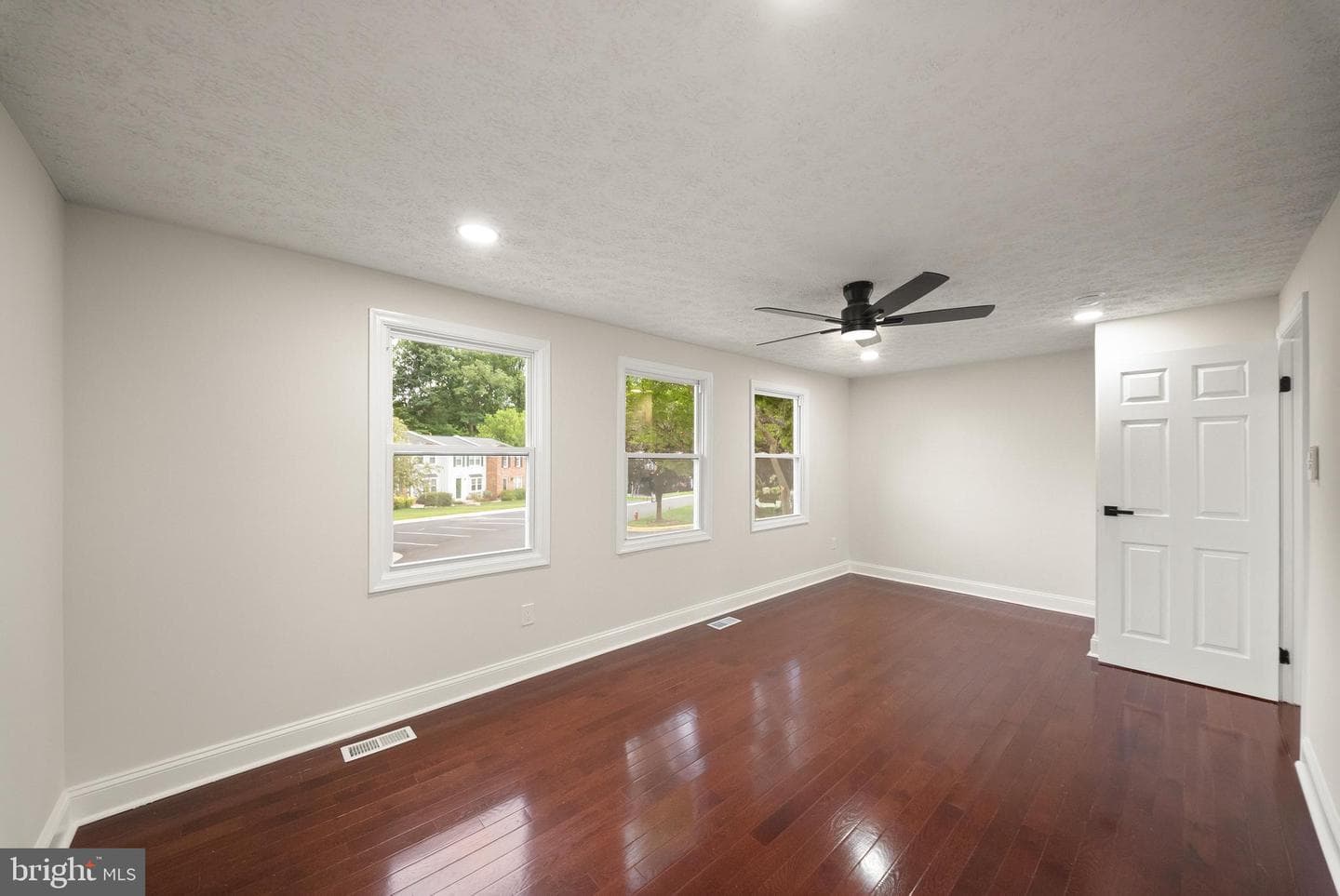 8071 Steeple Chase Court photo 16