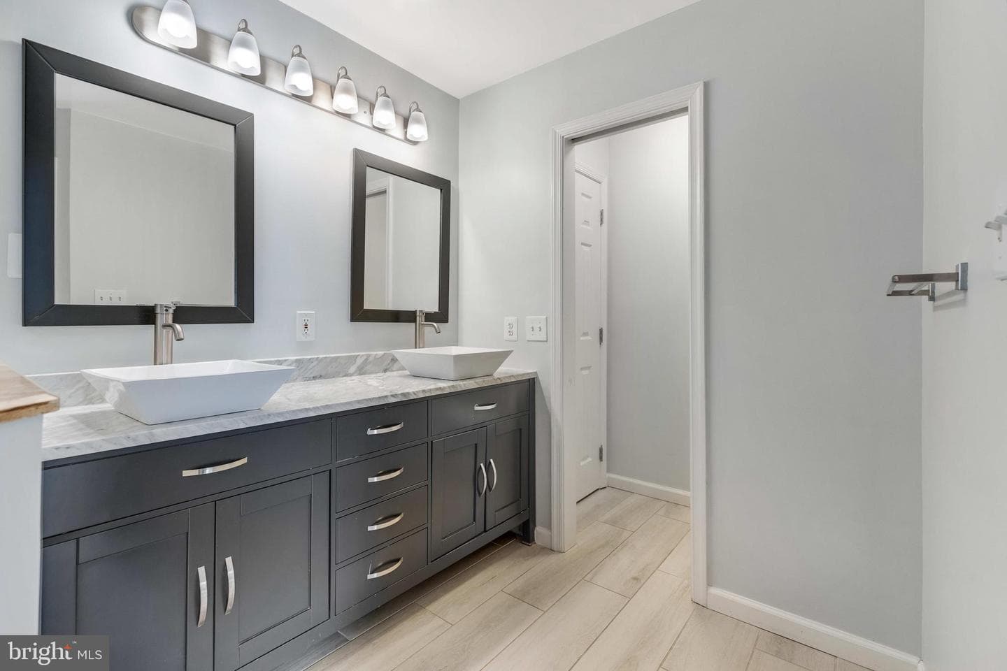6710 Percethony Court photo 40