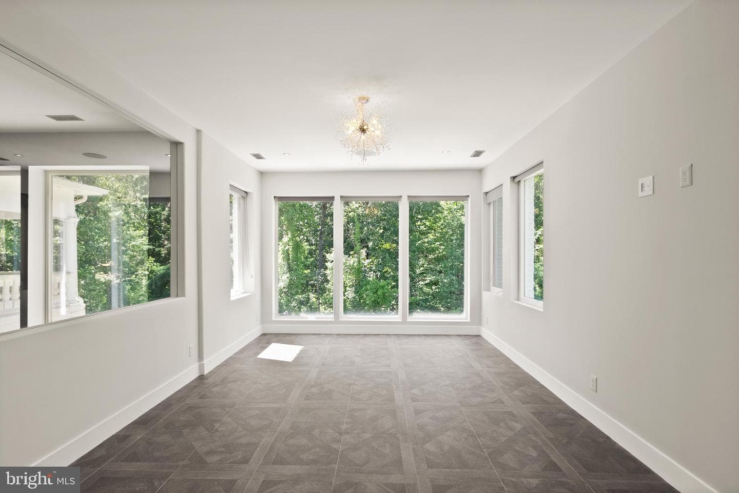 6600 Reserves Hill Court photo 81