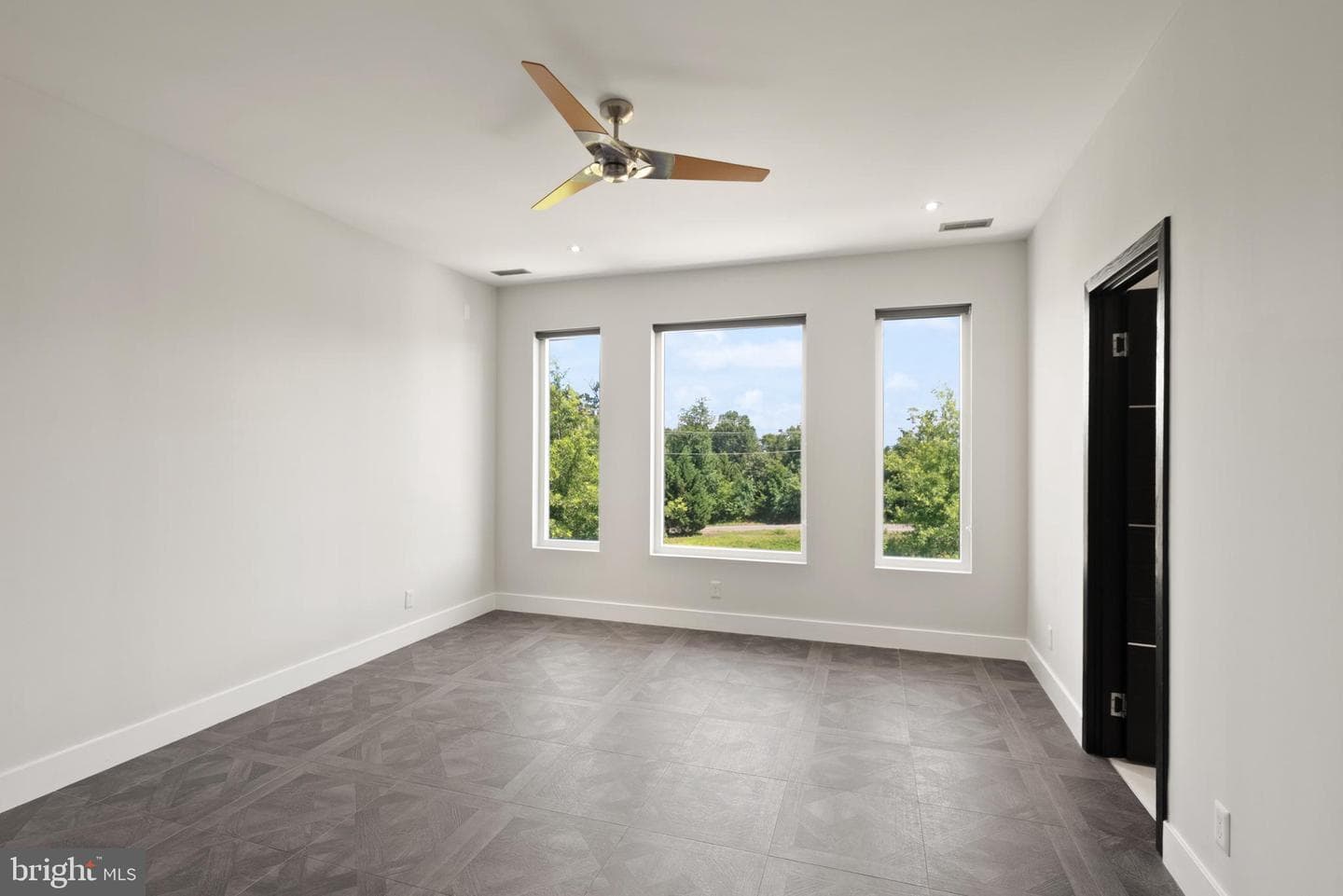 6600 Reserves Hill Court photo 87