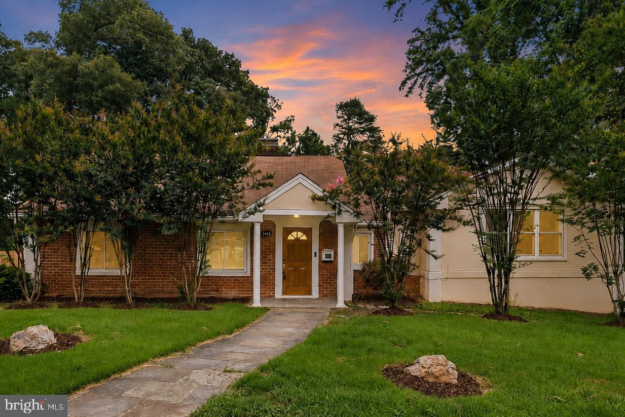 3505 Gallows Road, Falls Church