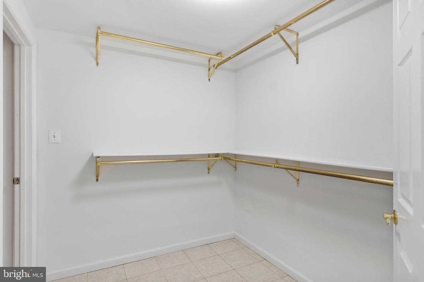 3505 Gallows Road photo 40