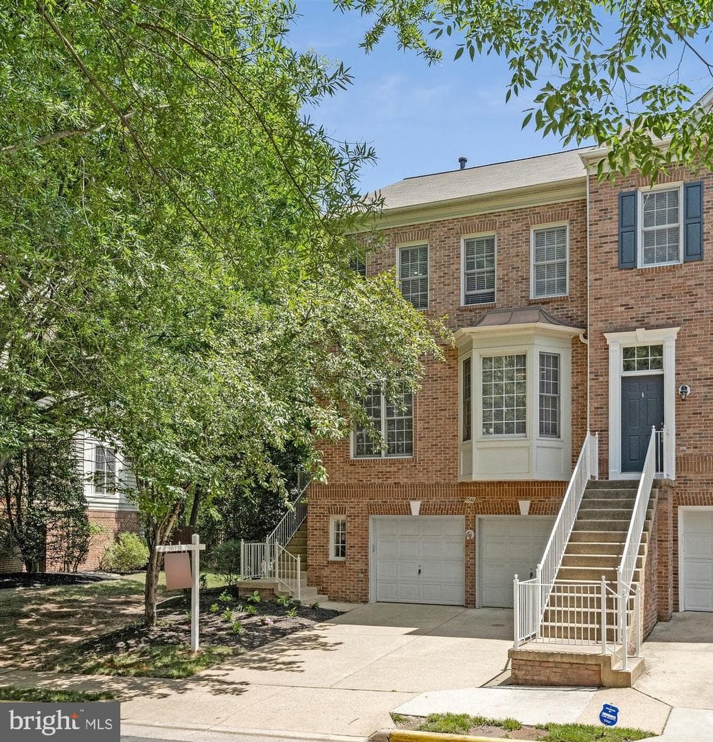 9546 Lagersfield Circle, Vienna