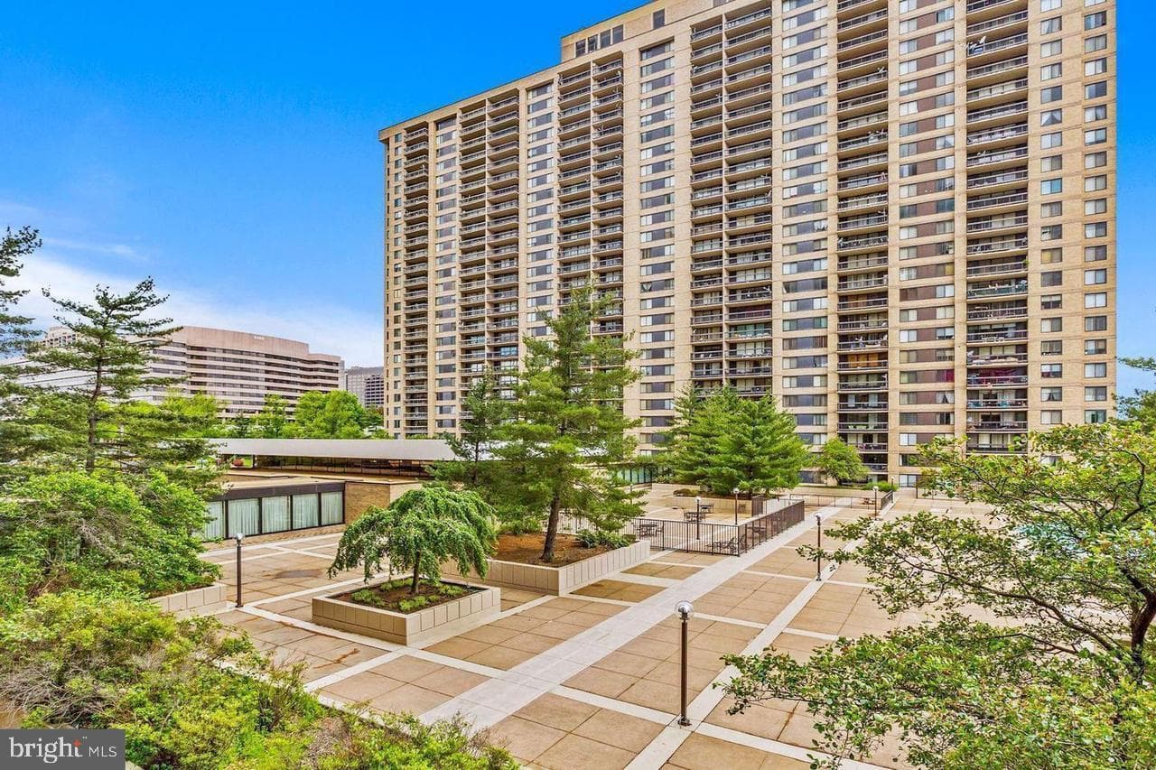 3701 S George Mason Drive #1606n photo 34