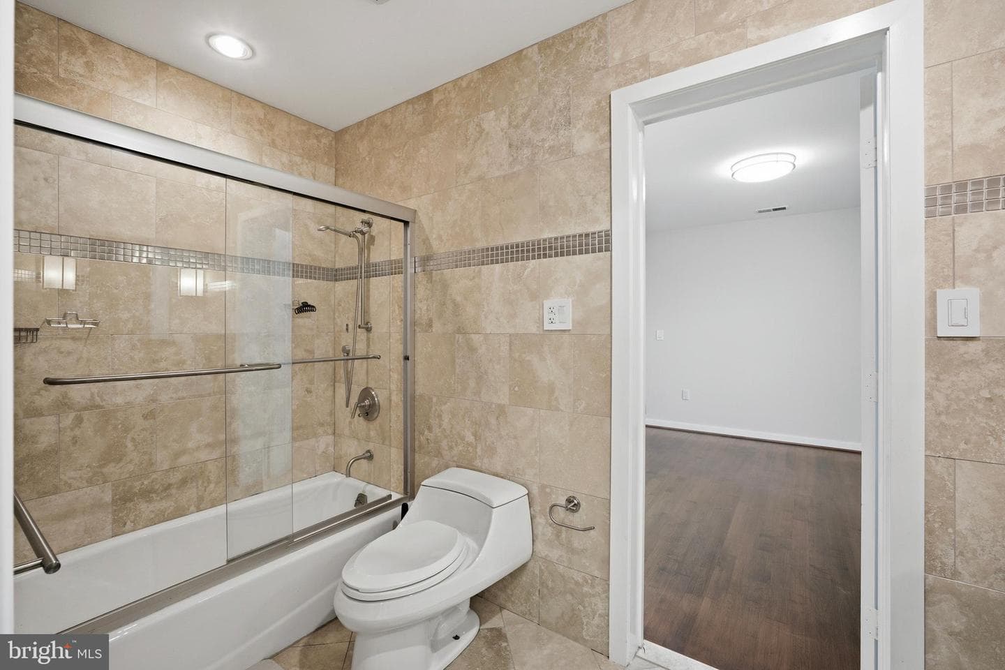 7545 Potomac Fall Road photo 68