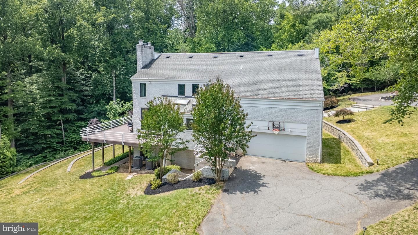 7545 Potomac Fall Road photo 78