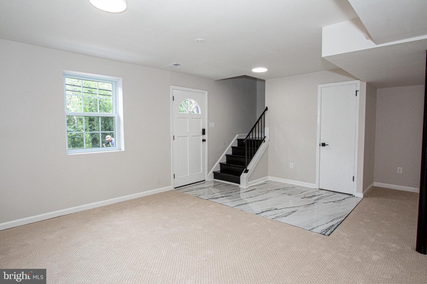 6203 Telegraph Road photo 18