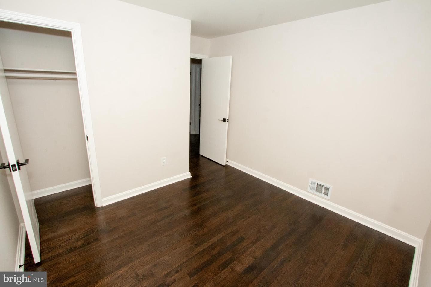 6203 Telegraph Road photo 46