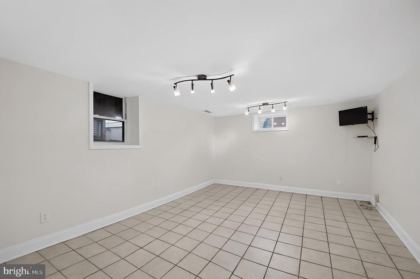2308 Westmoreland Street photo 20