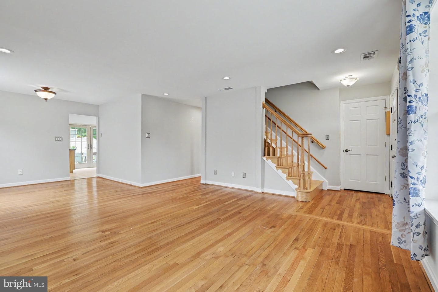 3128 Wayne Road photo 19