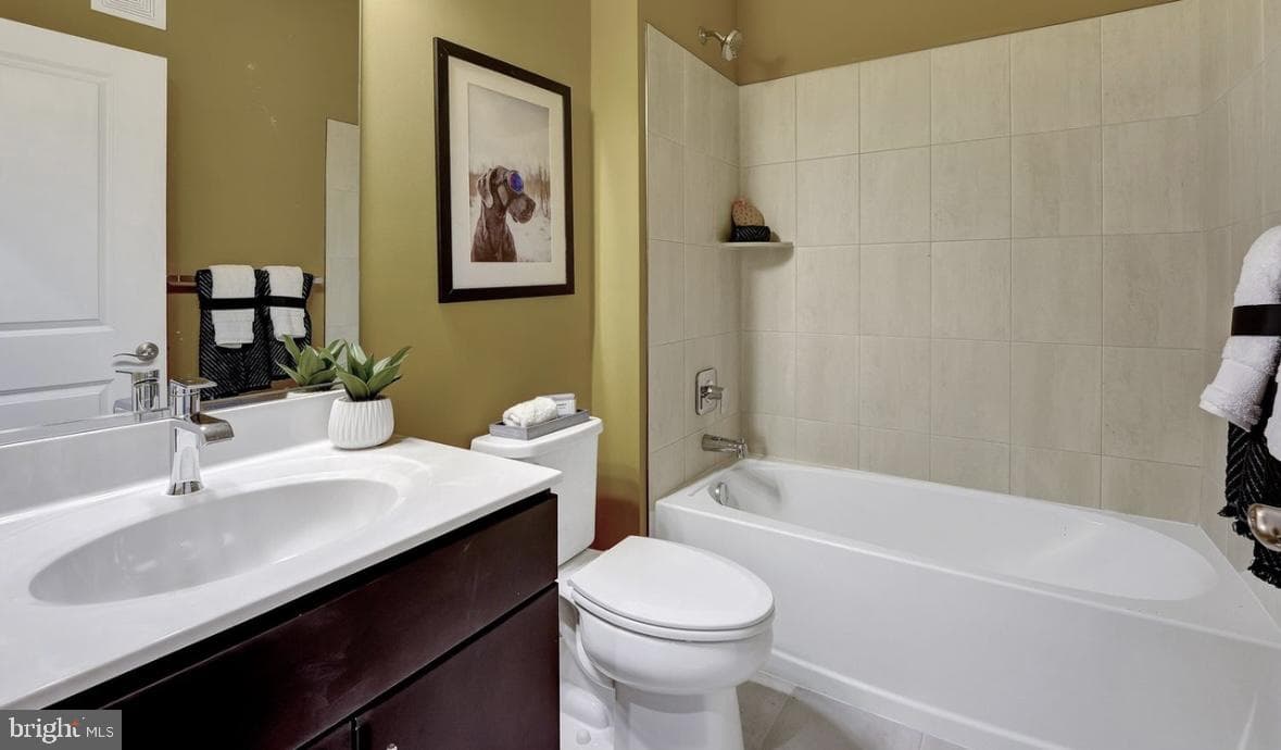 3927 Fair Ridge Drive #208 photo 22