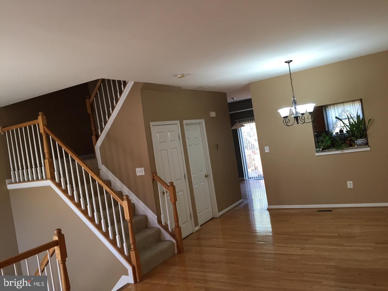 2503 Clover Field Cir, Herndon