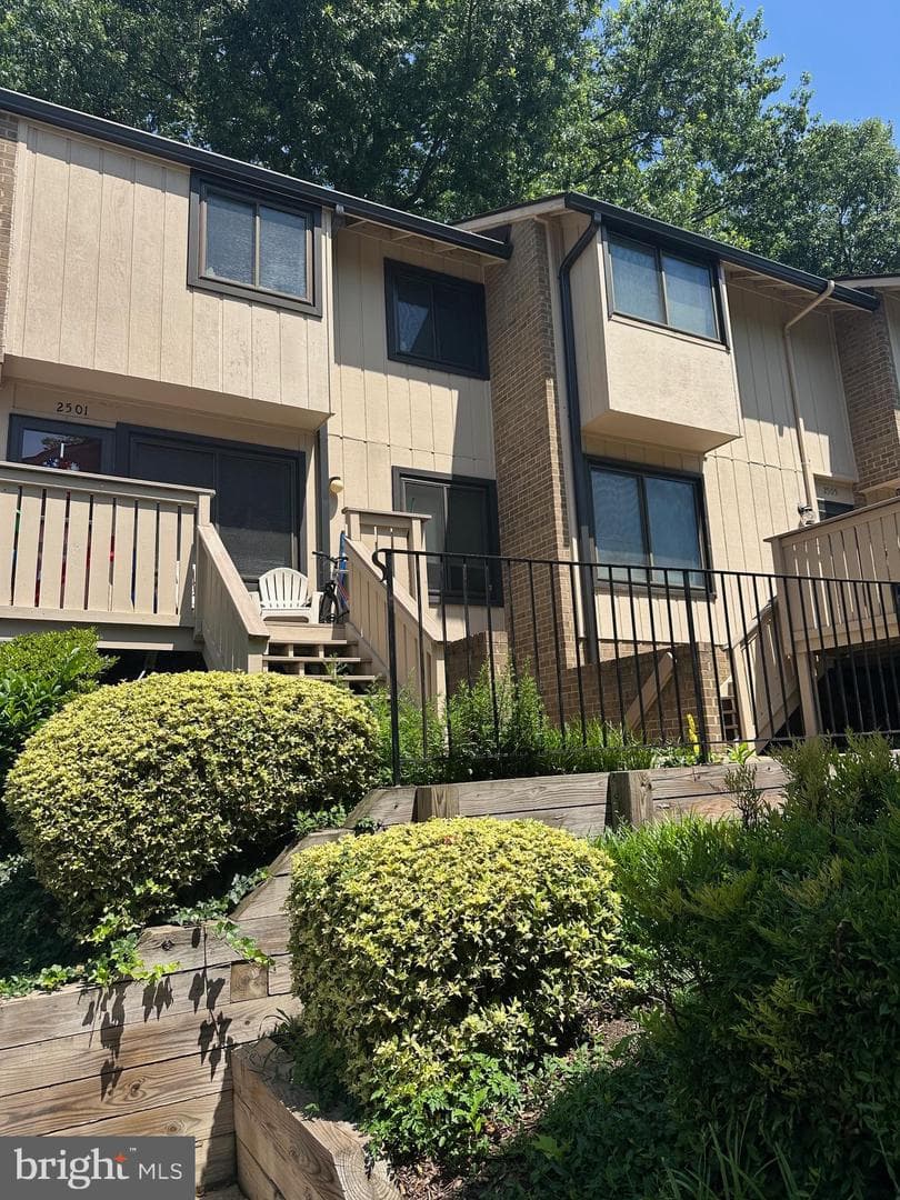 2503 Glengyle Dr # 143, Vienna