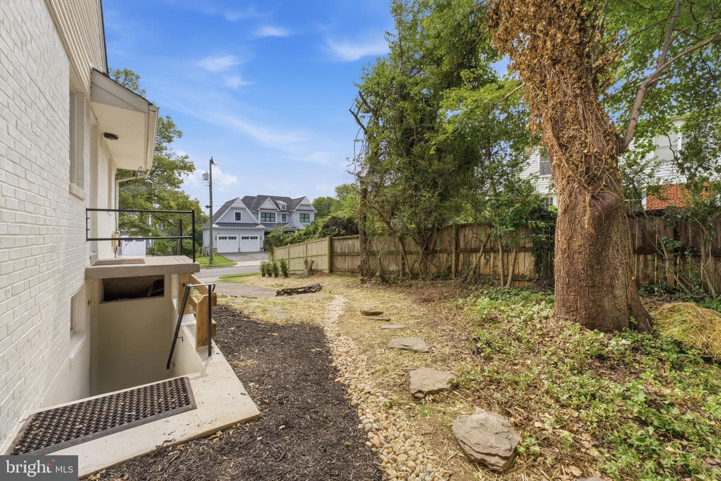 1716 Macon Street photo 37