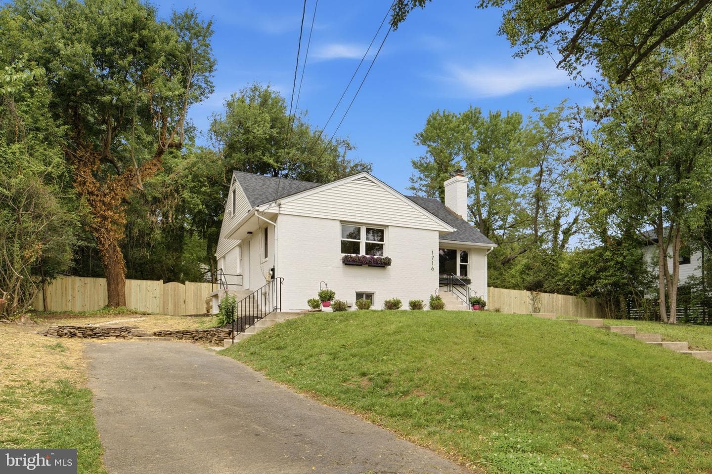 1716 Macon Street photo 40