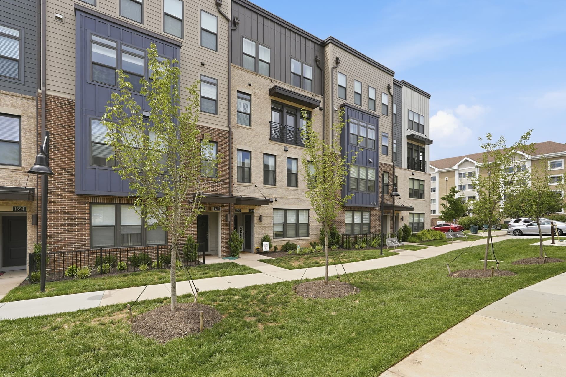 1702 Bandit Loop #19b, Reston