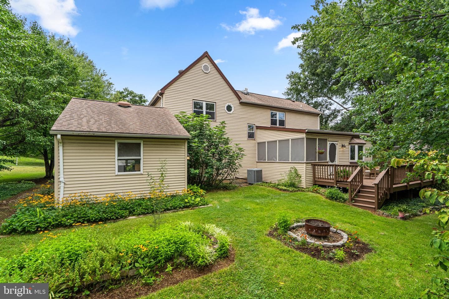 15113 Philip Lee Road photo 36