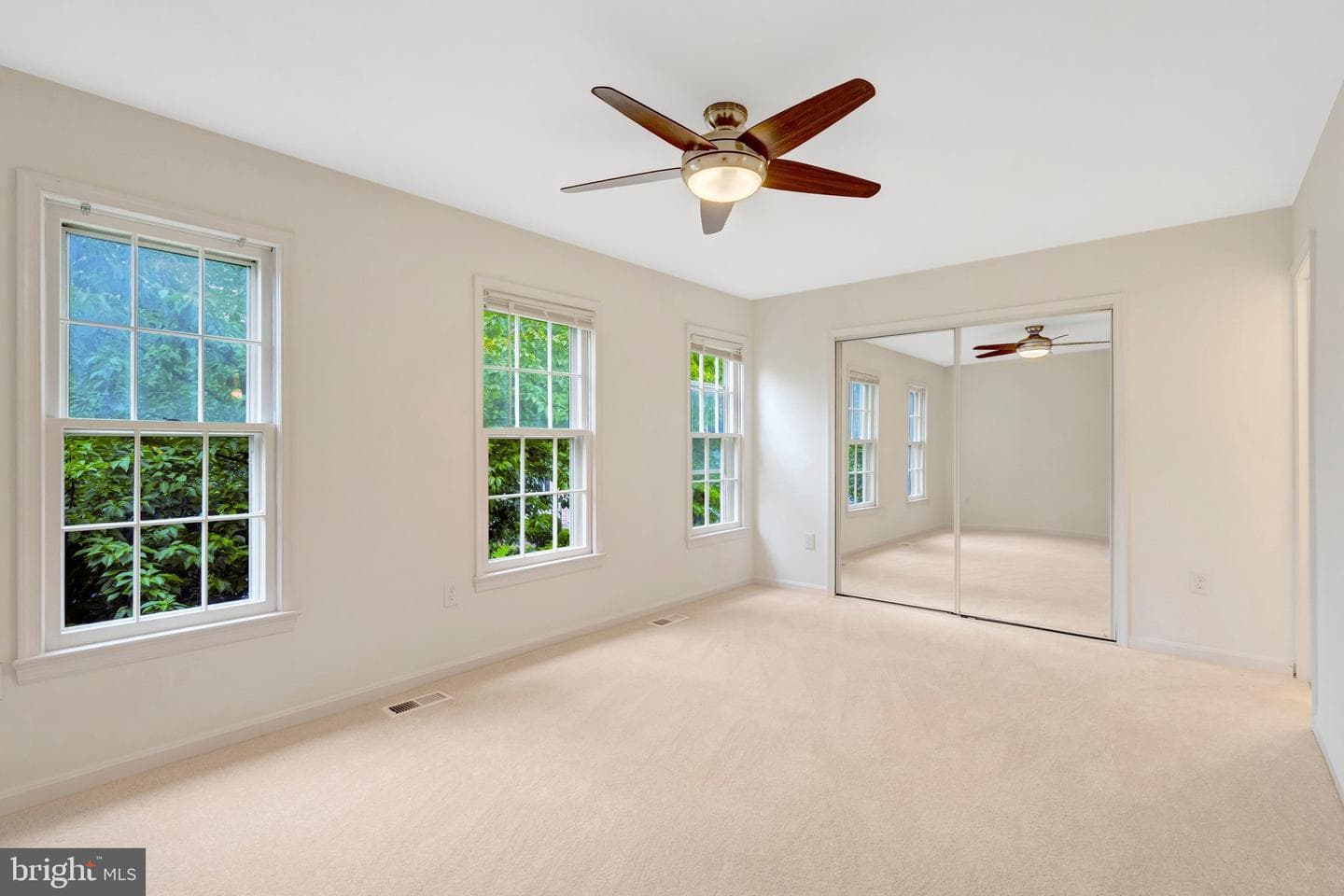 8051 Felecity Court photo 11