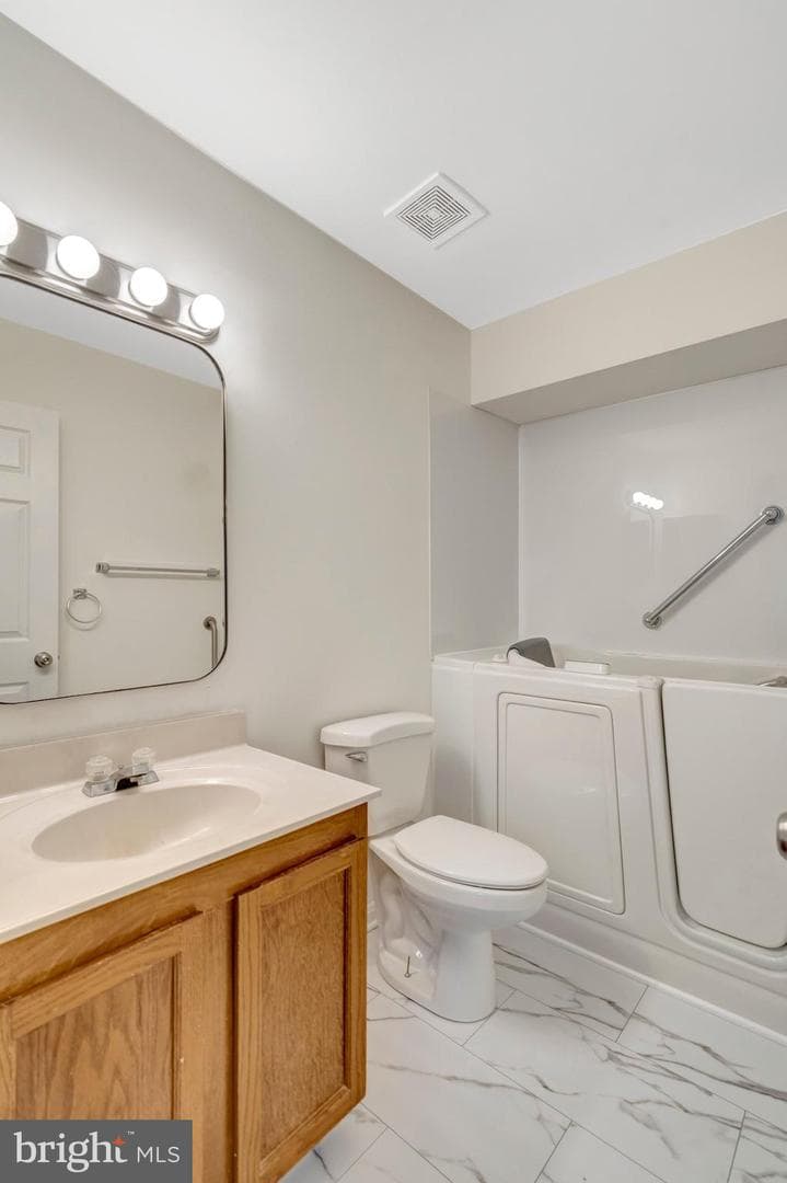 8051 Felecity Court photo 15